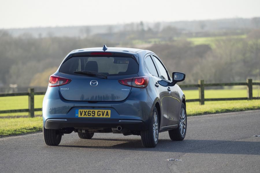  Mazda2 2019 года  (UK) (фото 6 из 54)
